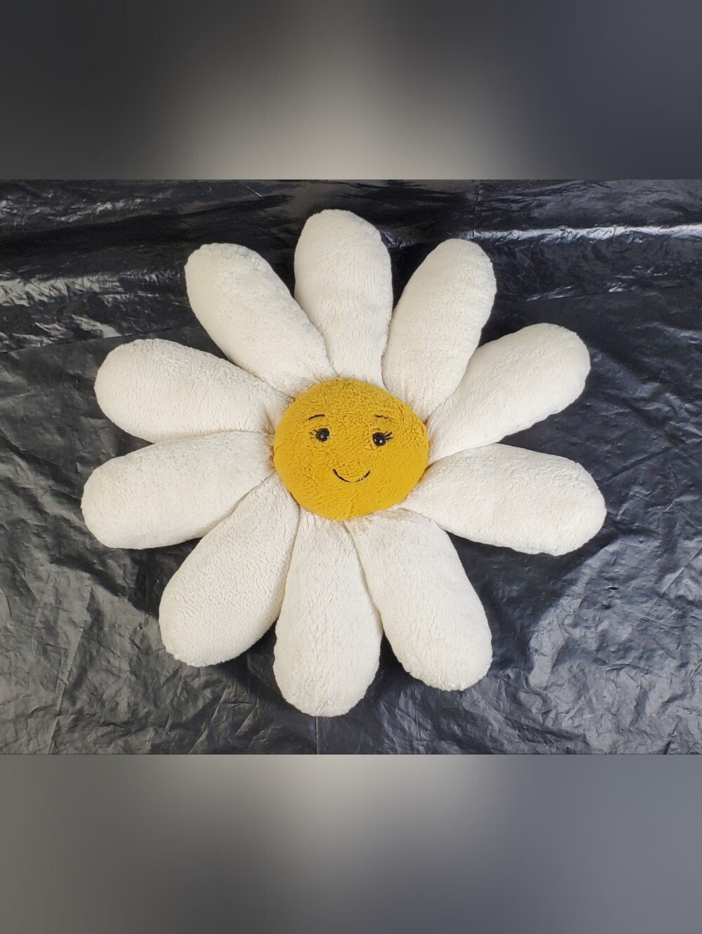 Jellycat Fleury Daisy Flower 14” Plush Stuffed Animal RETIRED Happy Pillow - GUC
